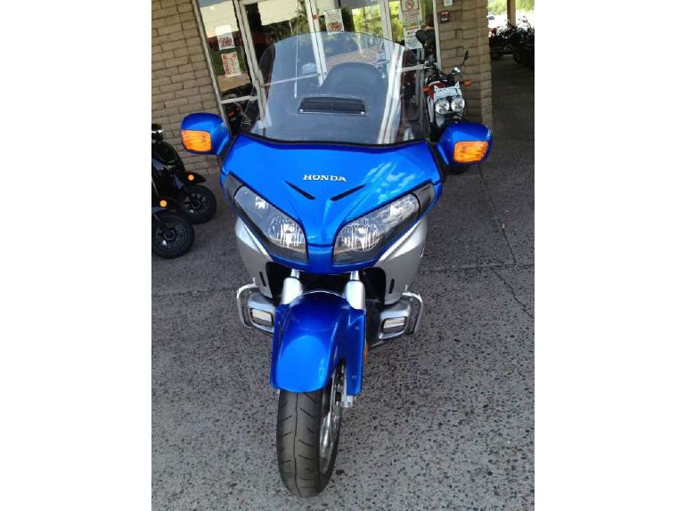 2012 honda gold wing navi xm (gl18hpnm) 