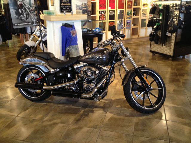 New 2014 Harley Davidson FX-SB for sale.