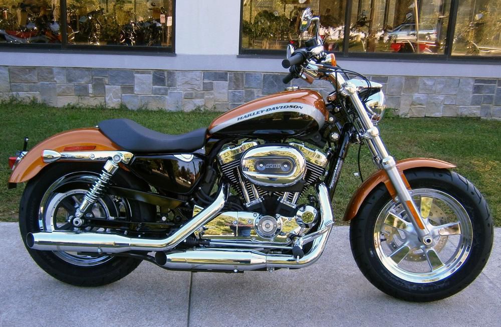 2014 harley-davidson xl 1200c sportster 1200 custom  cruiser 