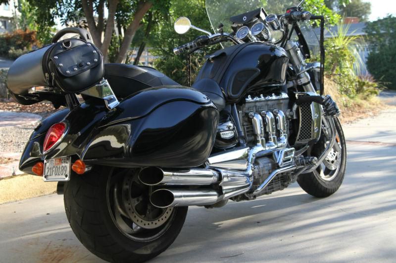 2005 triumph rocket iii cruiser tour bike