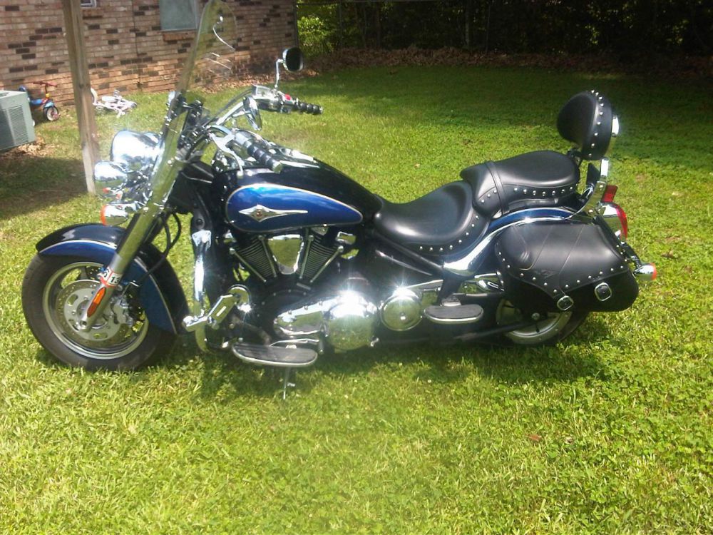 2010 Kawasaki Vulcan 2000 CLASSIC LT Cruiser 