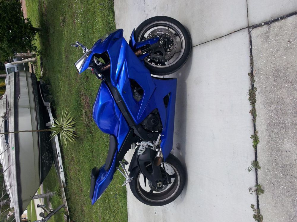 2006 suzuki gsx-r 1000 sportbike 