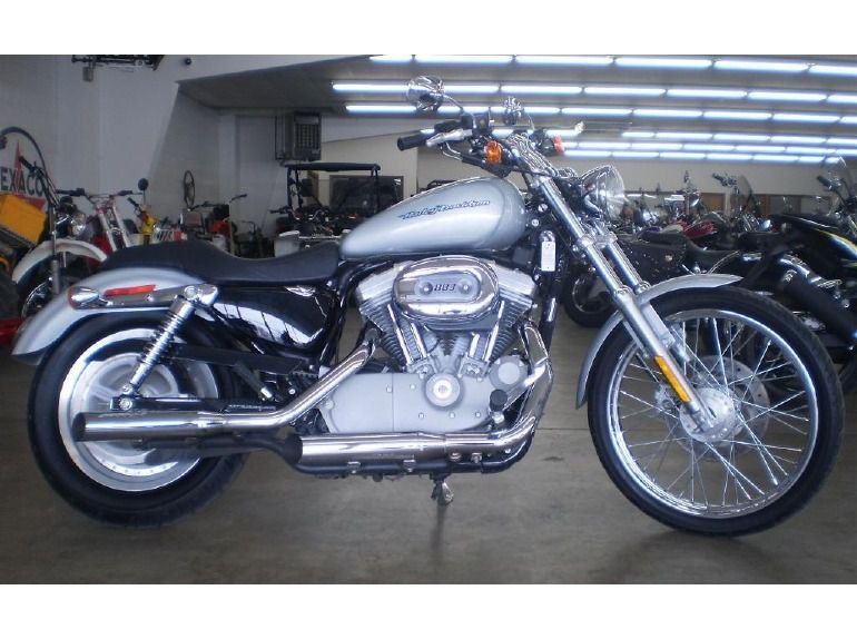 2004 harley-davidson sportster xl 883 custom 