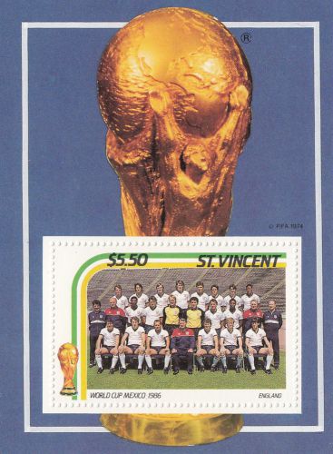 (33004) St Vincent World Cup England team Minisheet 1986 MNH