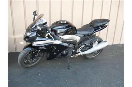 2009 suzuki gsxr-1000  sportbike 