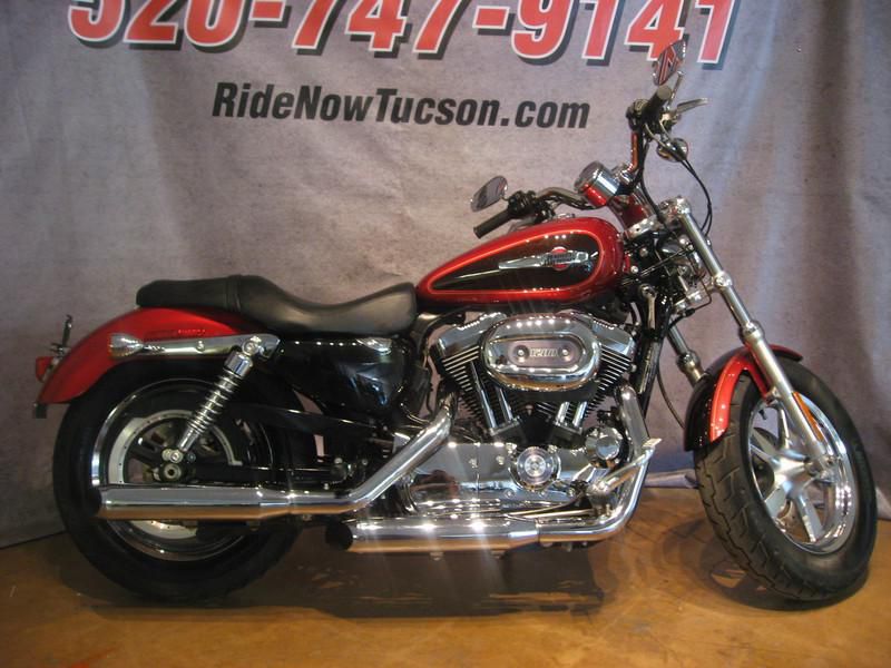 2012 Harley-Davidson Sportster 1200 Custom - XL1200C Standard 