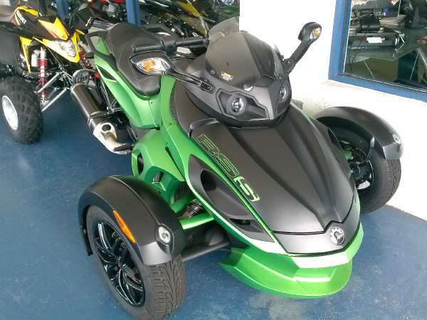 2012 can-am spyder rs-s sm5