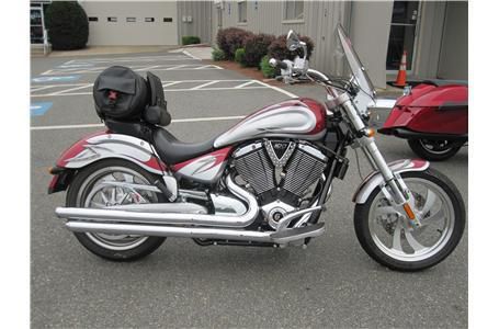 2007 victory kingpin  cruiser 