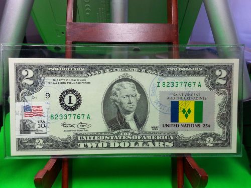 $2 Collectible Uncirculated Banknote Flag St. Vincent Grenadines