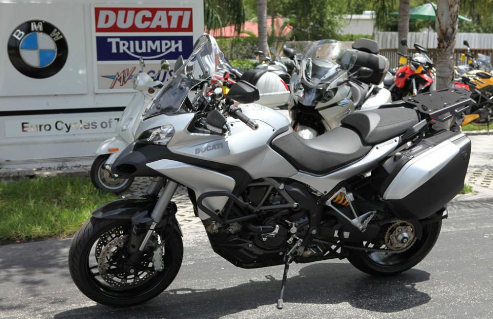 2013 Ducati Multistrada ST 1200 Sport Touring 