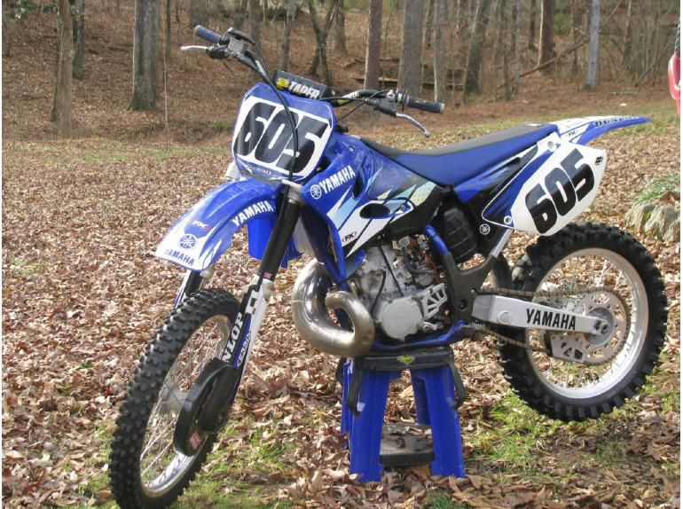 2005 yamaha yz250  dirt bike 