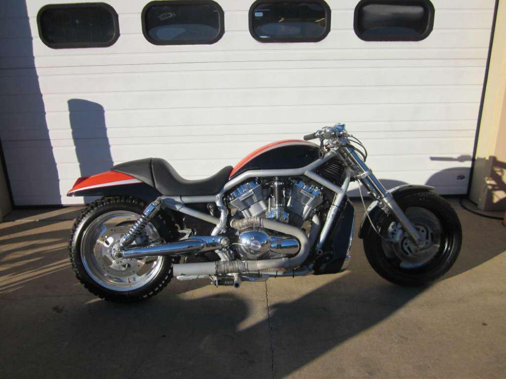 2002 Harley-Davidson VRSCA V-Rod Cruiser 