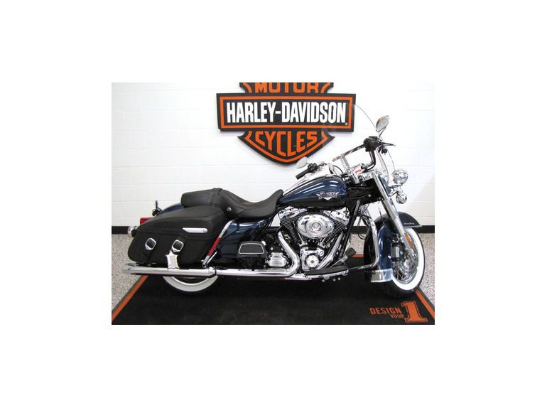 2013 Harley-Davidson Road King Classic - FLHRC 