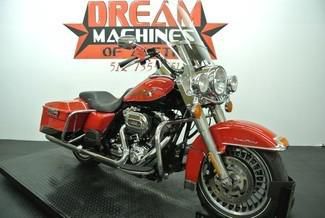 2010 harley davidson road king flhr security, cruise book value is $15,620!!