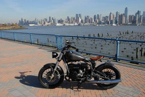 1981 Bmw R100 Custom Bobber with Fat Bob H-D Tank