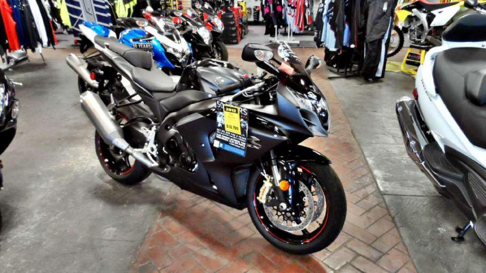 2012 suzuki gsx-r1000  sportbike 