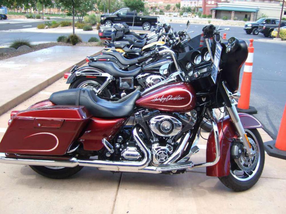 2009 Harley-Davidson FLHX Street Glide Touring 