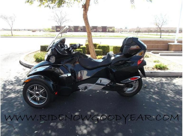 2010 can-am spyder roadster rt-s  sport touring 