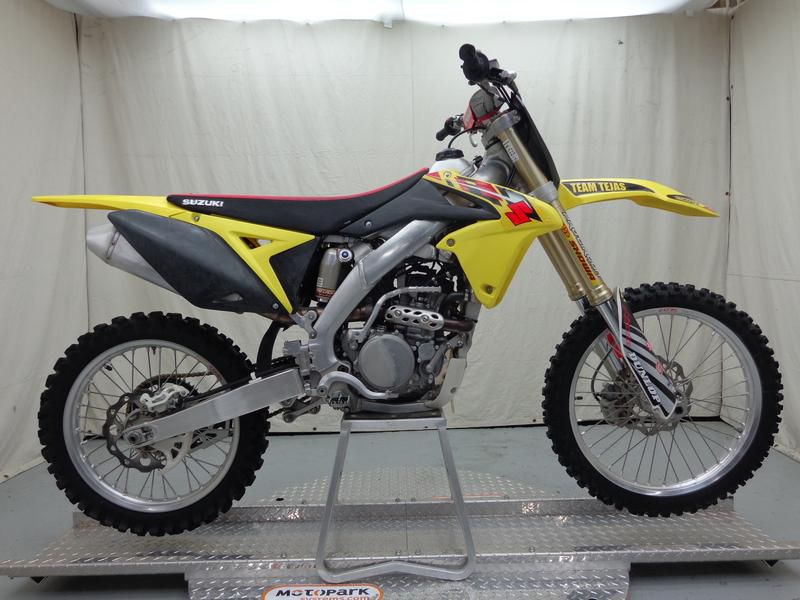 2012 suzuki rm z250  dirt bike 