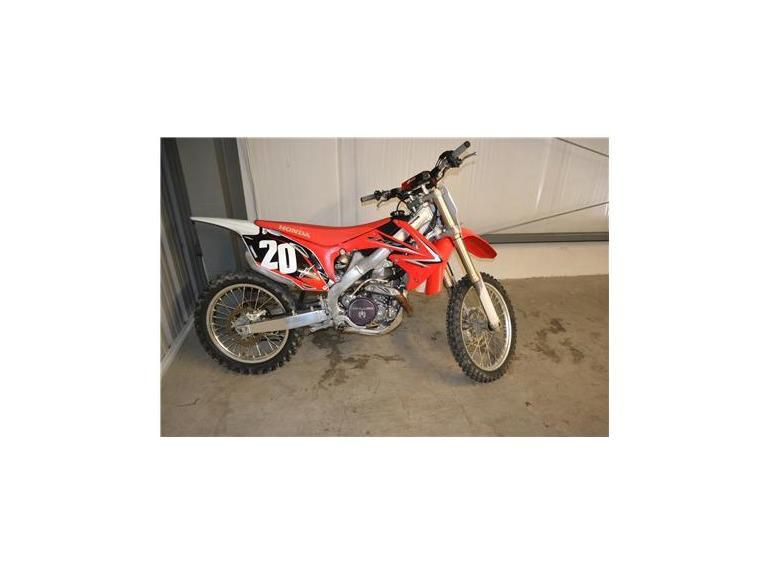 2009 honda crf450r  dirt bike 