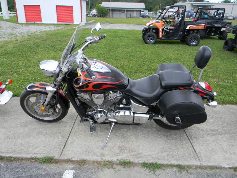 2006 Honda VTX 1800C Spec 2 Cruiser 