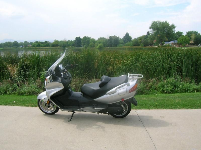 2003 suzuki burgman 650 cc - scooter - low mileage - retail value = $3,220.00