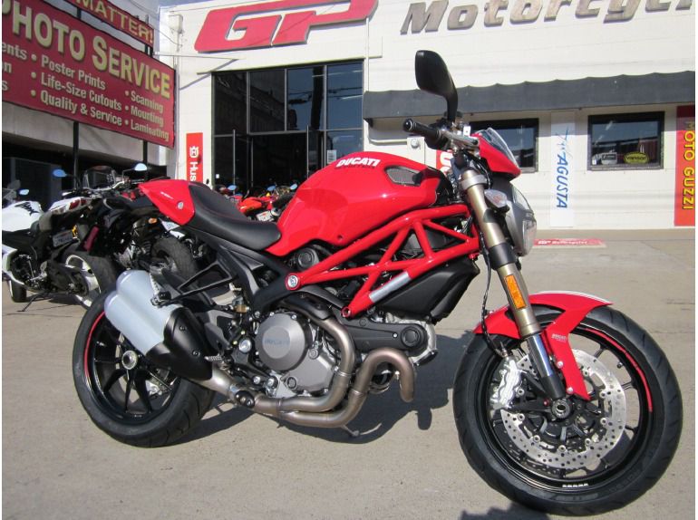 2013 Ducati Monster 1100 Evo ABS 