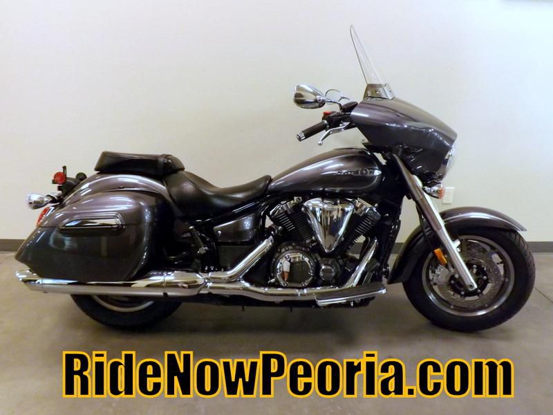 2014 Yamaha V Star 1300 Deluxe Sportbike 