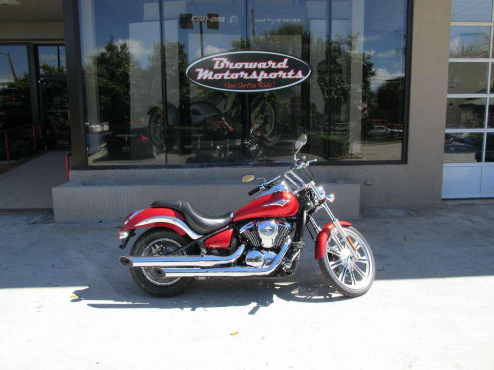 2010 kawasaki vulcan 900 custom  cruiser 