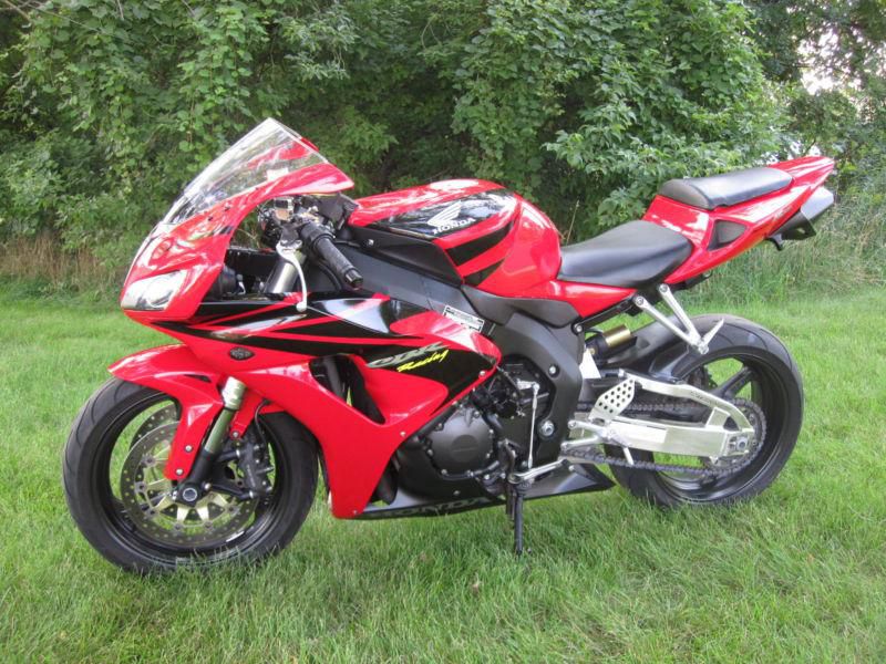 2006 honda cbr 1000rr winning red  motorcycle  shipping and financing available