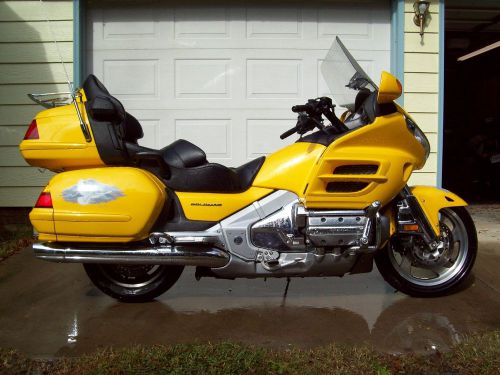 2005 honda gold wing