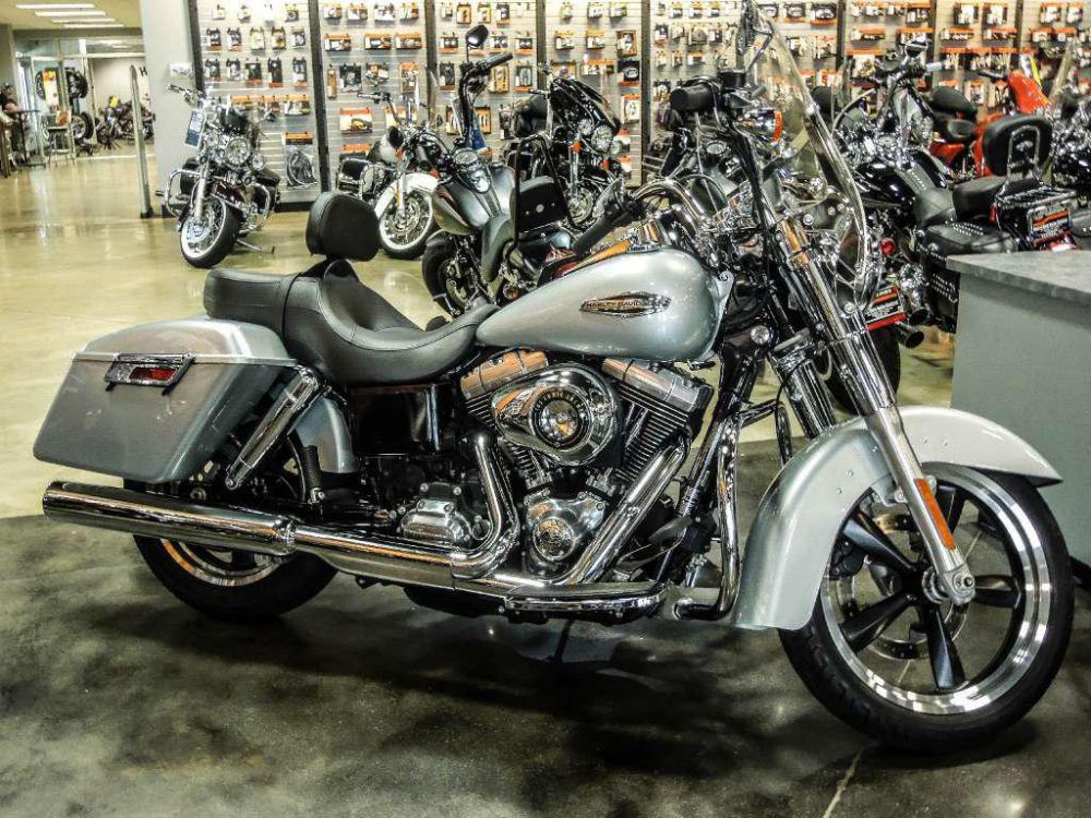 2012 harley-davidson fld dyna switchback  cruiser 