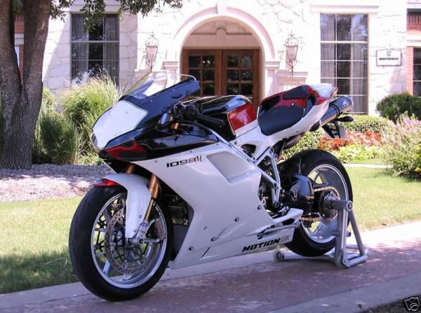 AMN2007 Ducati : Superbike 1098 MOTION
