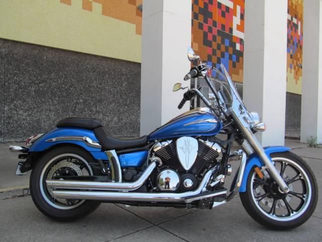 2012 yamaha v-star  cruiser 