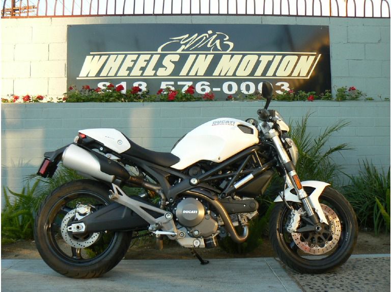 2012 Ducati MONSTER 696 696 