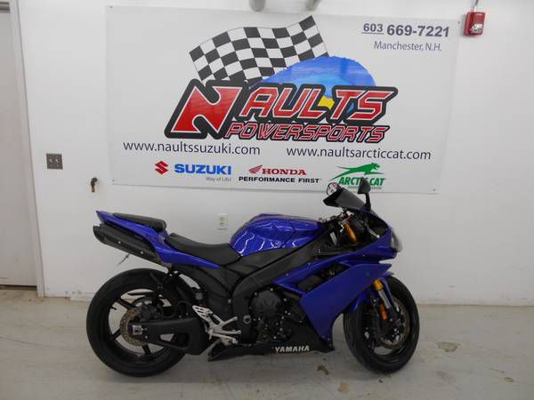 2008 yamaha r1 sportbike, 6400 miles, great shape!