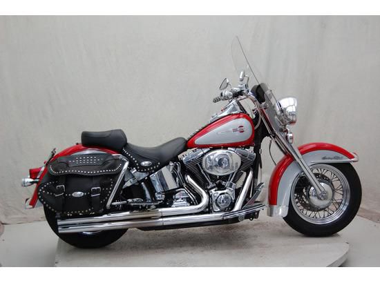 2002 Harley-Davidson FLSTC Cruiser 