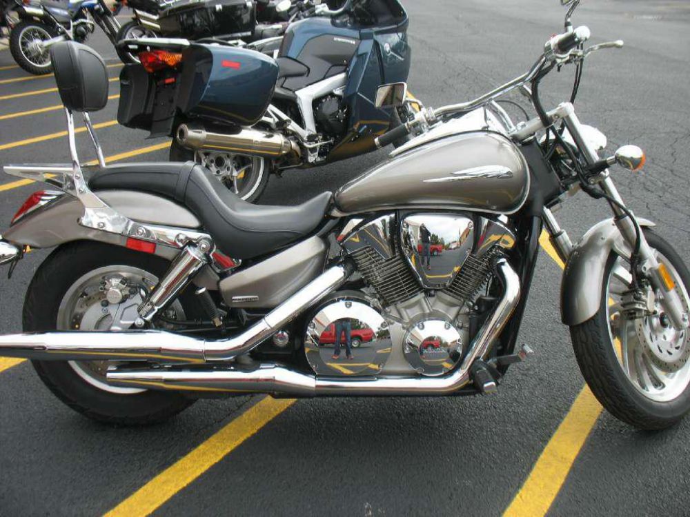 2009 Honda VTX1300C Cruiser 