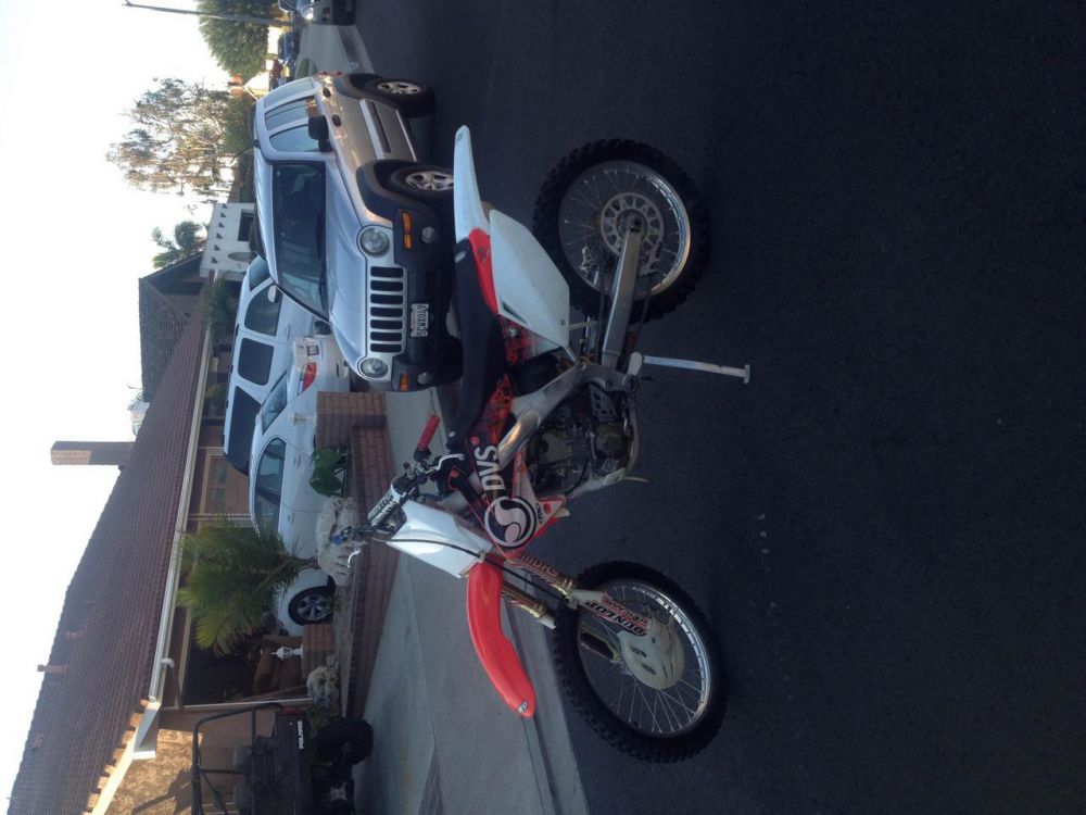 2005 honda crf 250r dirt bike 