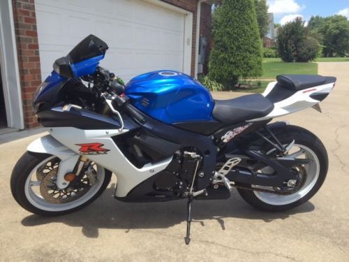 2011 suzuki gsx-r