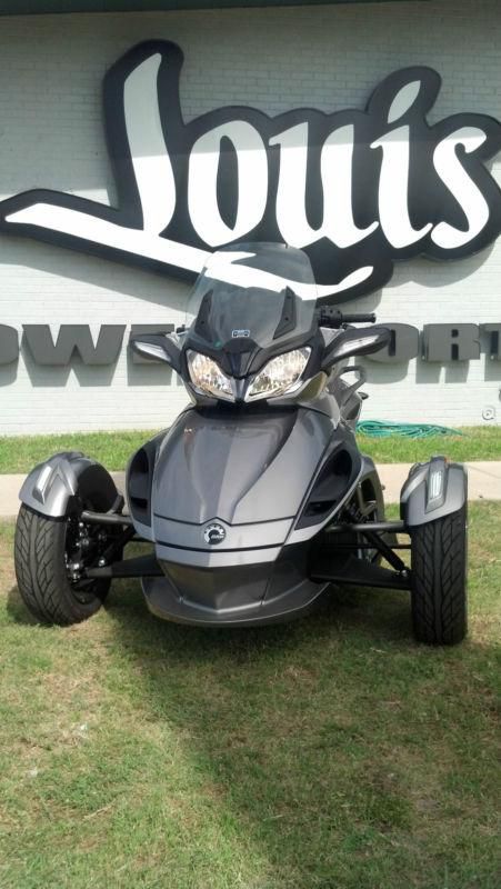 2013 Can-Am Spyder STS SE5 Semi Automatic Can Am ST-S Magnesium