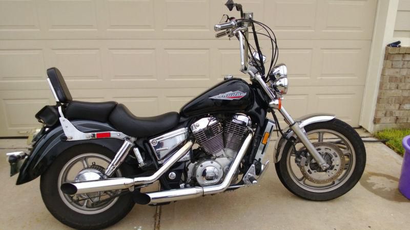 2000 Honda Shadow Spirit VT1100, Black, cruiser, great starter bike