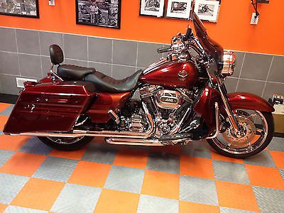 Harley-Davidson : Touring 2013 Harley Davidson Screamin