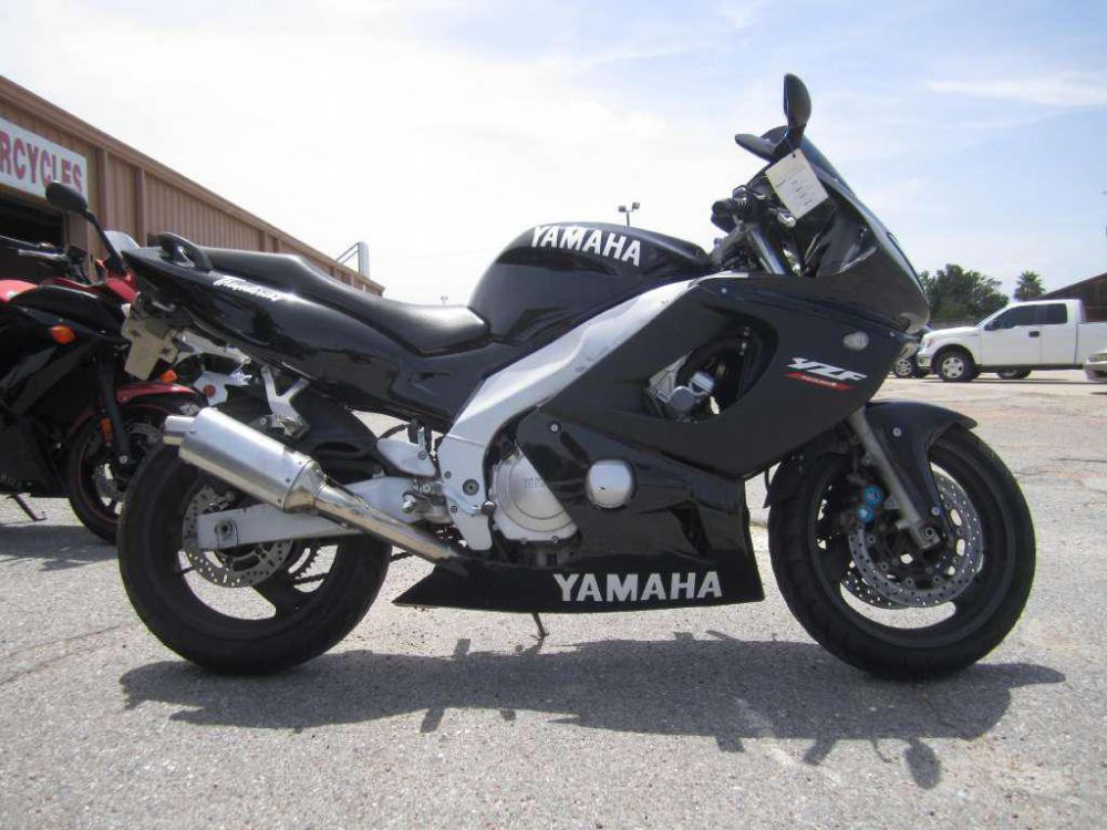 2007 yamaha yzf600r  sportbike 