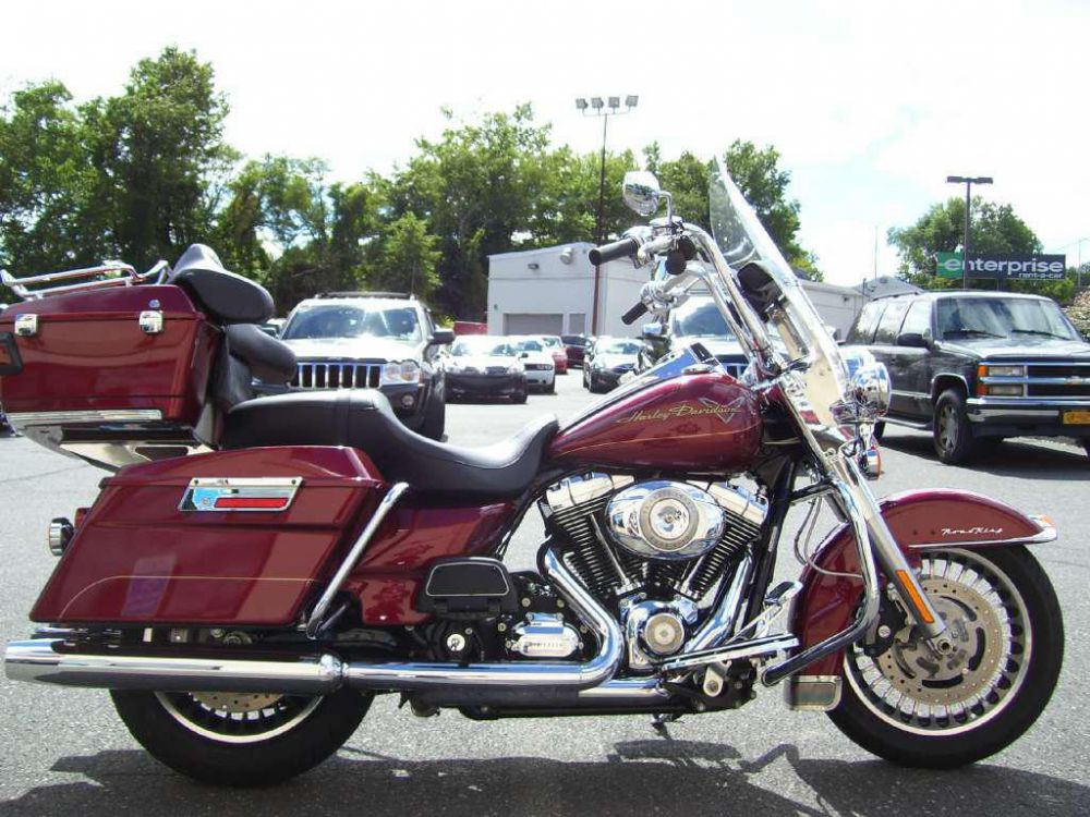 2010 Harley-Davidson FLHR Road King Touring 