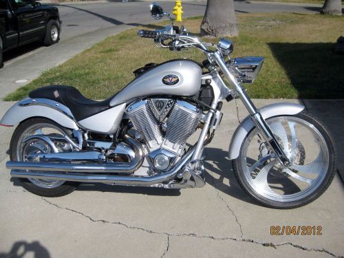 2003 victory vegas