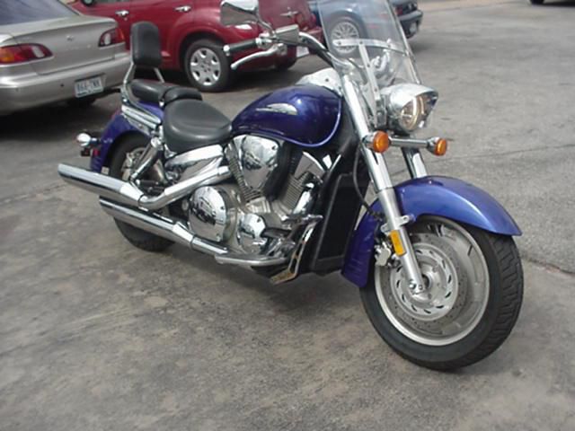 2006 honda vtx 1300  cruiser 