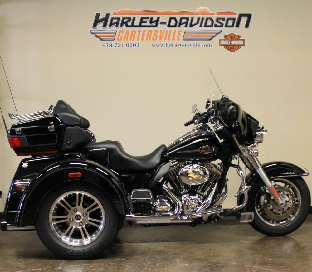 2012 harley-davidson flhtcutg tri glide ultra classic  touring 