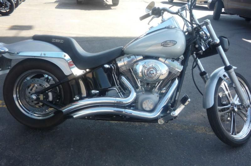 2004 harley davidson softail!! dealer wholesale!!! must sell!!!