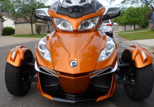 2014 can-am spyder rt-s